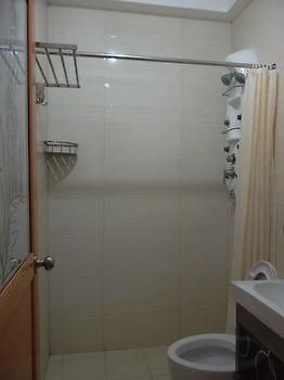 Tancor 3 Residential Suites Cebu Bagian luar foto